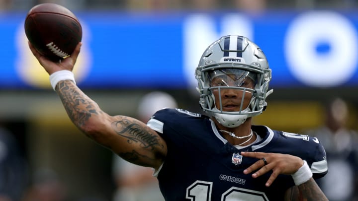 Dallas Cowboys v Los Angeles Rams