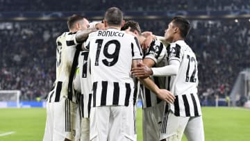 L'abbraccio della Juventus 