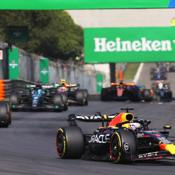 Max Verstappen of the Netherlands driving the (1) Oracle Red Bull Racing RB19 leads Charles Leclerc of Monaco driving the (16) Ferrari SF-23 during the F1 Grand Prix of Italy at Autodromo Nazionale Monza on September 03, 2023 in Monza, Italy. 