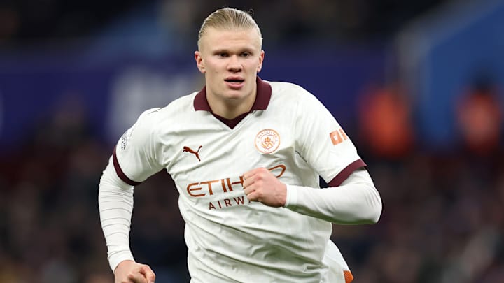 Aston Villa v Manchester City - Premier League