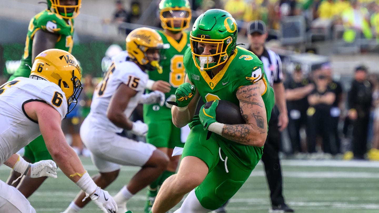 Boise State Broncos Football Vs Oregon Ducks Football Stats: Key Insights