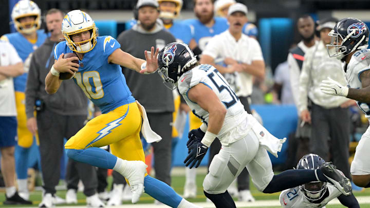 NFL experts make consensus prediction on Chargers Week 9 game vs. lowly Titans