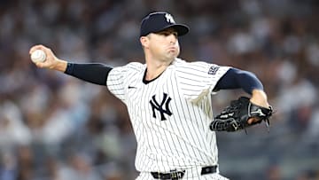 Cincinnati Reds v New York Yankees