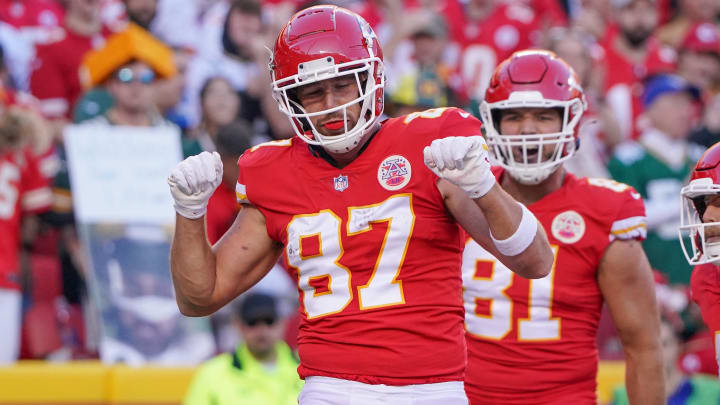 Travis Kelce could score a TD against the Raiders. 