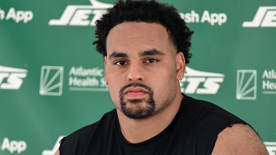 Alijah Vera-Tucker, Jets. 