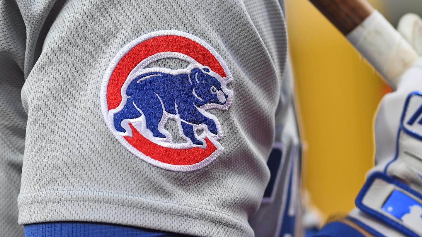 Chicago Cubs Bring Back Speedy Outfielder For Postseason Run