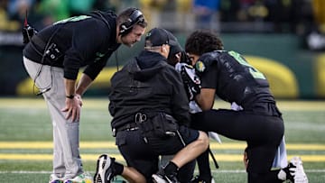 In Oregon's last game quarterback Dante Moore left the game in the third quarter after taking a blow to his face. He's expected to be ready to go today.