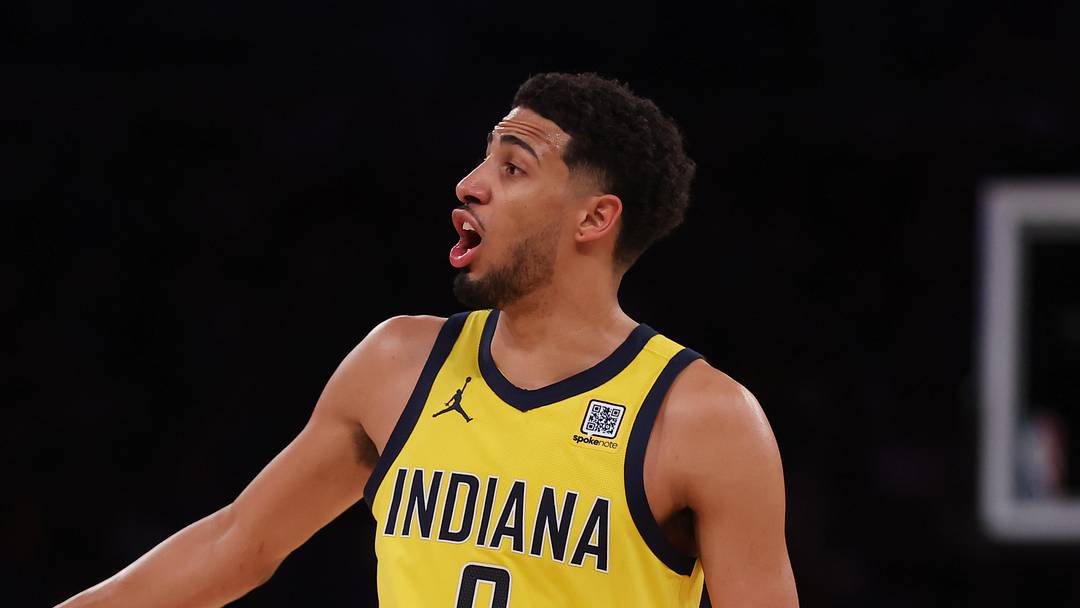 iMay 21, 2025; New York, New York, USA; Indiana Pacers guard Tyrese Haliburton (0) reacts in the third quarter against the New York Knicks during game one of the eastern conference finals for the 2025 NBA Playoffs at Madison Square Garden. Mandatory Credit: Brad Penner-Imagn Images