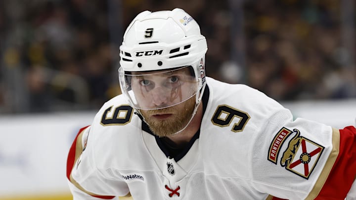 Mar 11, 2025; Boston, Massachusetts, USA; Florida Panthers center Sam Bennett (9) prepares for a face off against the Boston Bruins during the second period at TD Garden. Mandatory Credit: Winslow Townson-Imagn Images Mar 11, 2025; Boston, Massachusetts, USA; Florida Panthers center Sam Bennett (9) prepares for a face off against the Boston Bruins during the second period at TD Garden. Mandatory Credit: Winslow Townson-Imagn Images