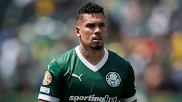 Paulinho fez muita falta ao Verdão na temporada 2025