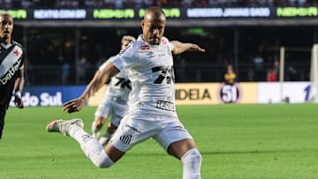 Mayke será poupado da partida deste domingo (5)