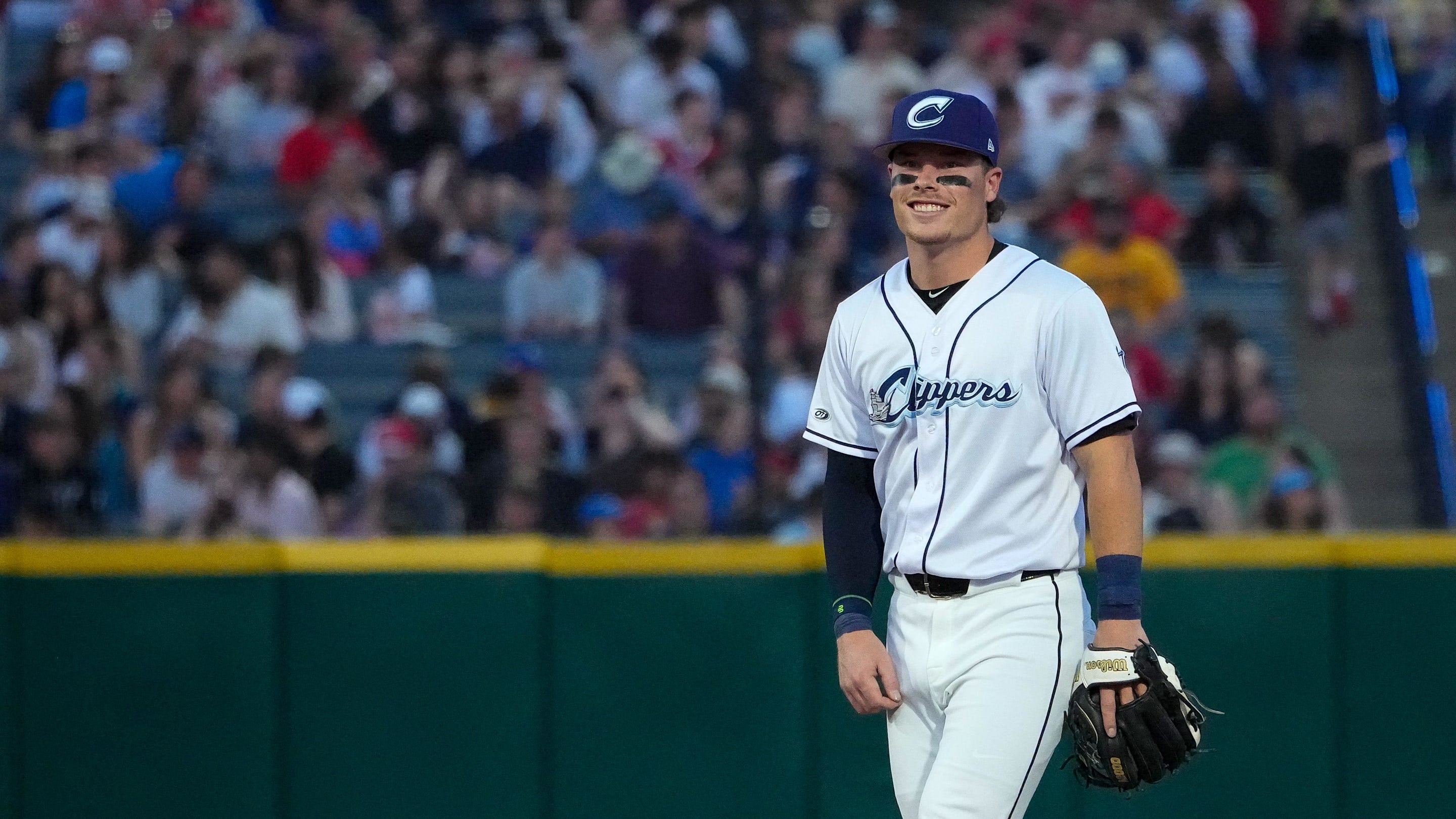 Guardians’ Top Prospect Travis Bazzana Heating Up at Plate in Triple-A