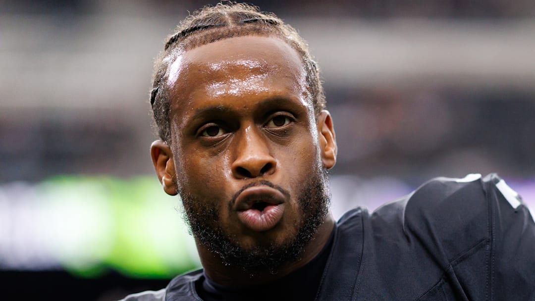Las Vegas Raiders quarterback Geno Smith
