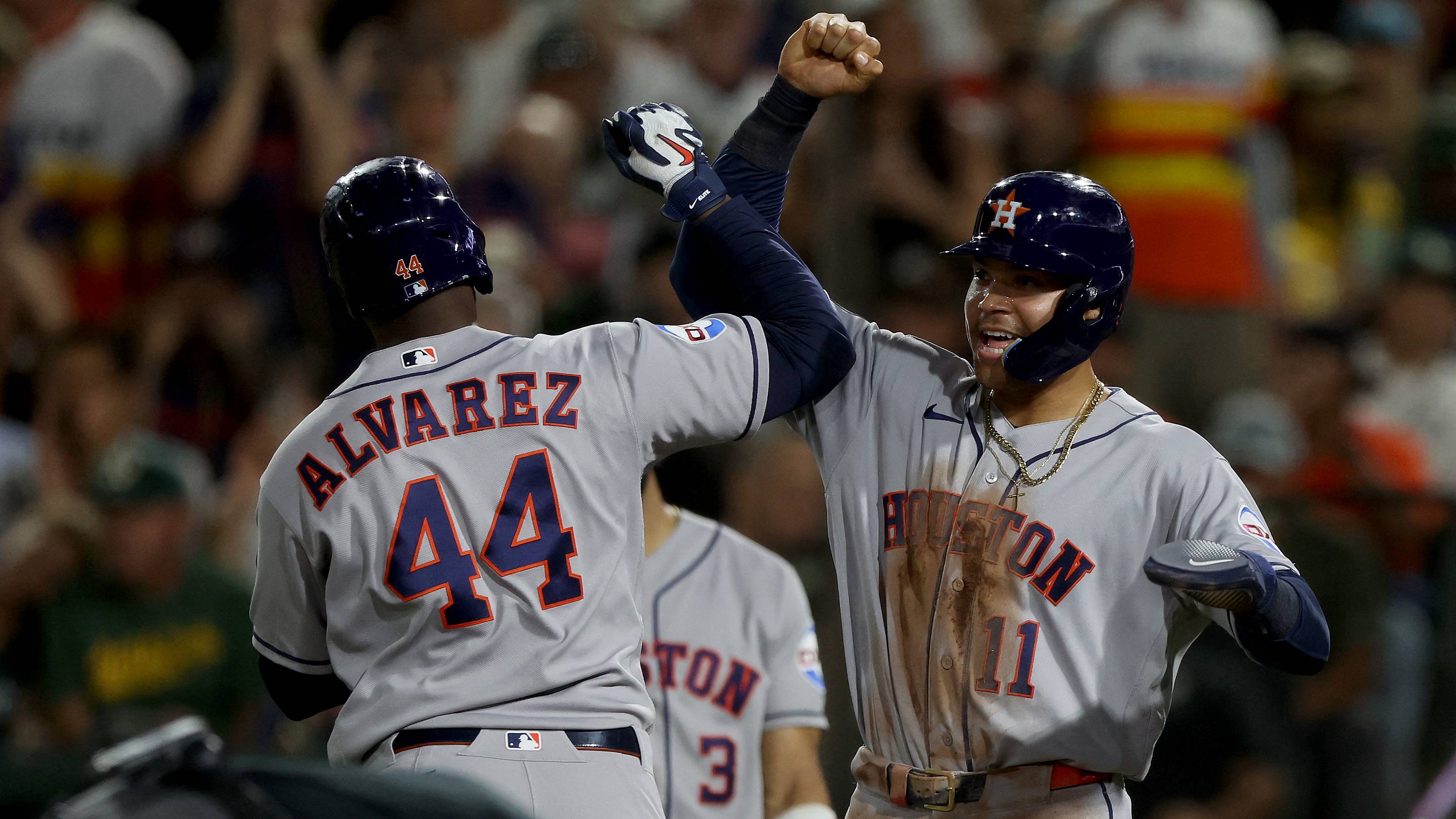Astros Close in on AL West Title After Rout of Athletics in Game 161