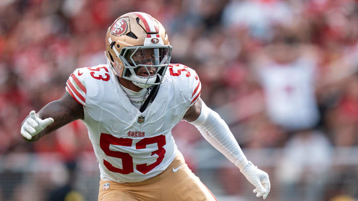 San Francisco 49ers linebacker Dee Winters (53)