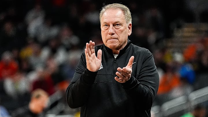 Michigan State head coach Tom Izzo applauds after a play against Oregon during the first half of Big Ten Tournament quarterfinal at Gainbridge Fieldhouse in Indianapolis, Ind. on Friday, March 14, 2025.