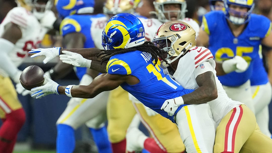 Los Angeles Rams wide receiver Davante Adams (17) against San Francisco 49ers cornerback Renardo Green (0)
