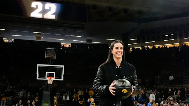 Iowa Hawkeyes Caitlin Clark