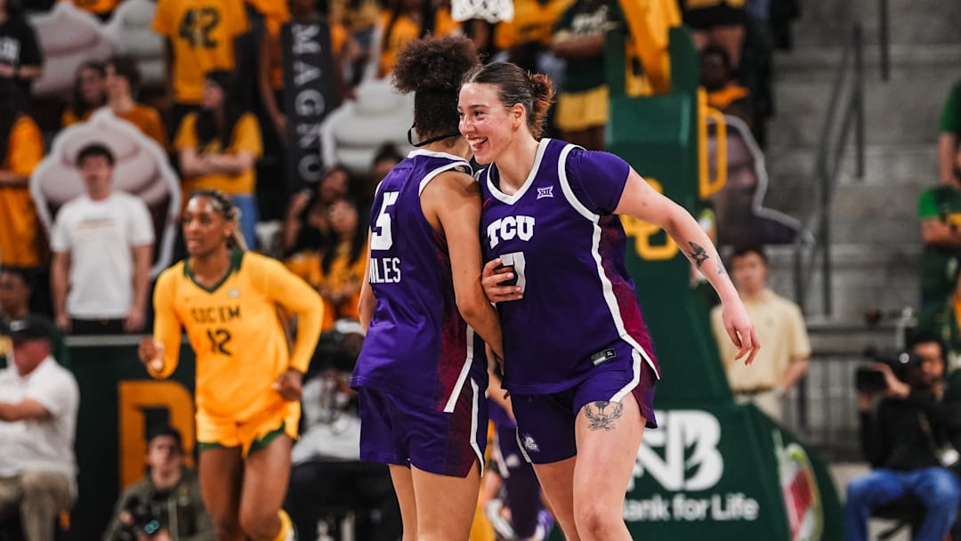 Olivia Miles (5) and Marta Suarez (7) combine for 67 points against the Baylor Bears on Thursday, February 12, 2026, from the Foster Pavilion in Waco, TX.
