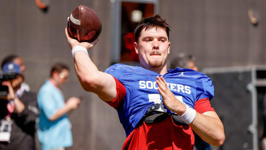 Oklahoma quarterback Jackson Arnold