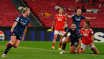 Alessia Russo tem dois gols pelo Arsenal no torneio