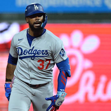 Los Angeles Dodgers right fielder Teoscar Hernandez looks to stay hot in the postseason.