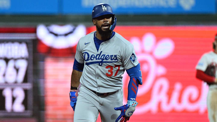 Los Angeles Dodgers right fielder Teoscar Hernandez looks to stay hot in the postseason.