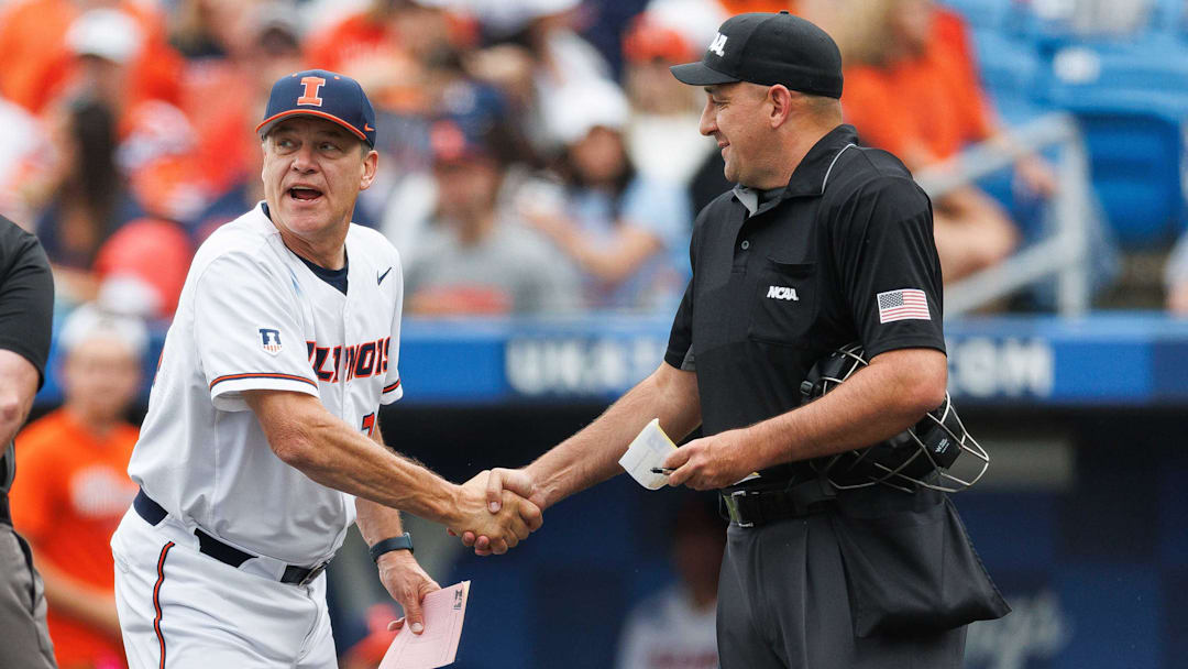 Jun 1, 2024; Lexington, KY, USA; Illinois Fighting Illini head coach Dan Hartleb