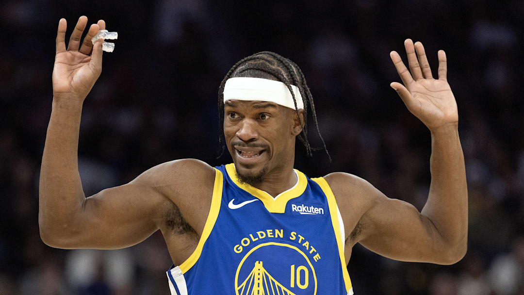 Jan 15, 2026; San Francisco, California, USA; Golden State Warriors forward Jimmy Butler III (10) speaks with referee Jenna Schroeder after a foul call during the third quarter against the New York Knicks at Chase Center. Mandatory Credit: D. Ross Cameron-Imagn Images