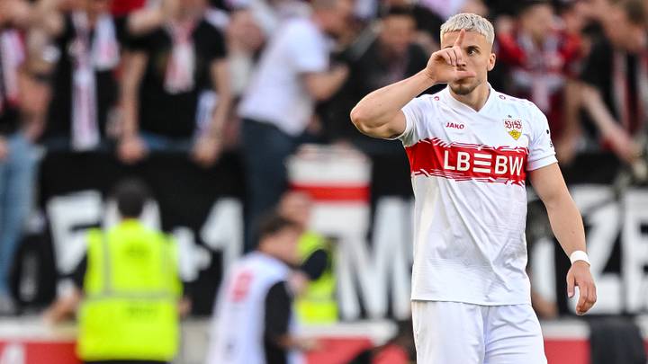 Ermedin Demirovic beim Torjubel Ermedin Demirovic beim Torjubel