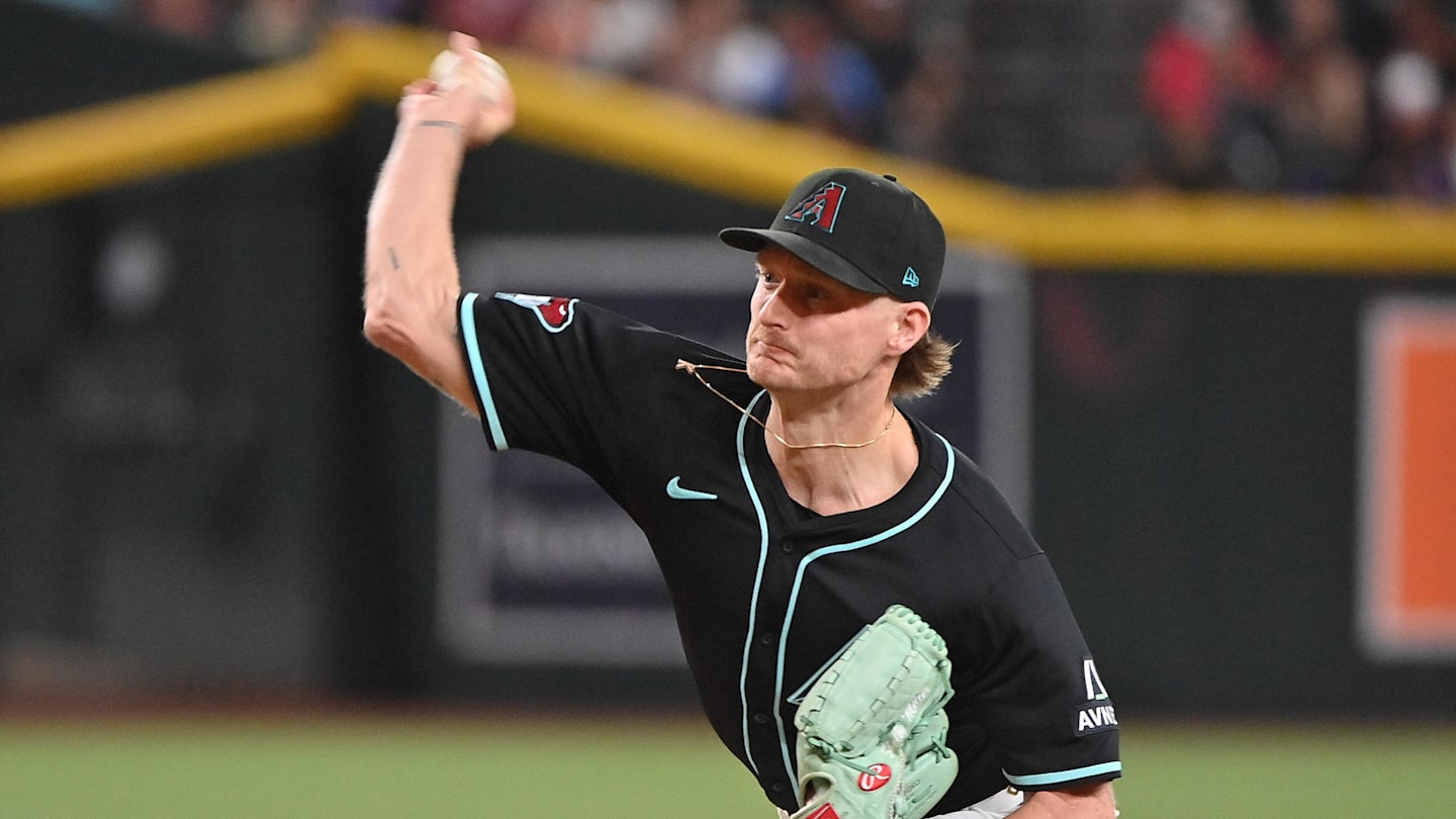 Brewers Acquire Three Players Including Injured Pitchers Miller, Montgomery