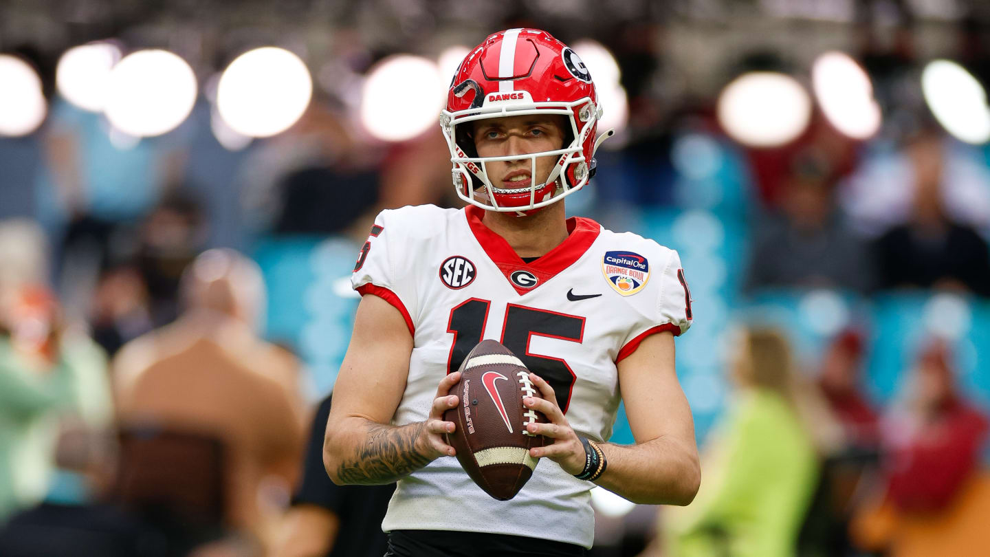 New 2025 Mock Draft has the NY Giants going allin for a Daniel Jones