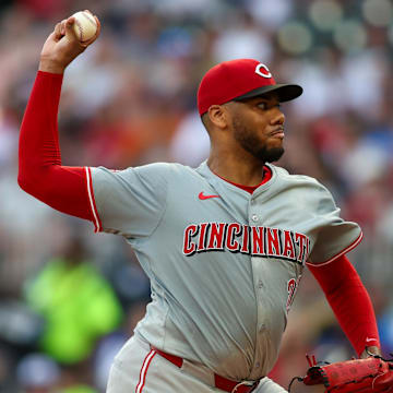 Jul 22, 2024; Atlanta, Georgia, USA; Cincinnati Reds starting pitcher Hunter Greene (21) throws against the Atlanta Braves in the second inning at Truist Park. Mandatory Credit: Brett Davis-USA TODAY Sports