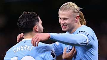 Rayan Cherki et Erling Haaland - Manchester City