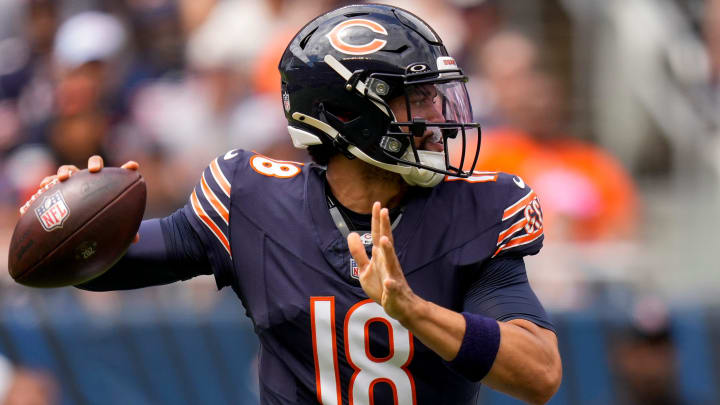 Chicago Bears quarterback Caleb Williams (18) throws a pass in the first quarter of the NFL Preseason Week 2 game between the Chicago Bears and the Cincinnati Bengals at Soldier Field in downtown Chicago on Saturday, Aug. 17, 2024. The Bears led 10-3 at halftime.