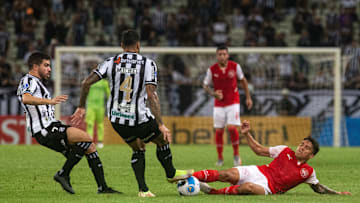 Independiente e Ceará fazem confronto direto por vaga nas oitavas de final da Sul-Americana