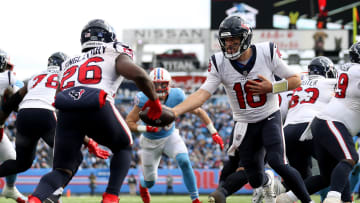 Houston Texans v Tennessee Titans