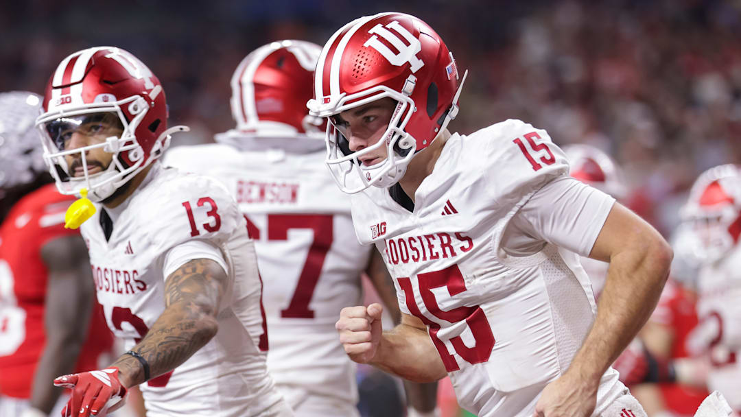 Fernando Mendoza, Elijah Sarratt, Indiana Hoosiers