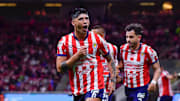 Alan Pulido será titular con el Chivas en el partido ante el América