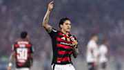 Pedro anotou um hat-trick no Maracanã