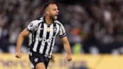 Arthur Cabral marcou o gol do Glorioso na ida em São Januário