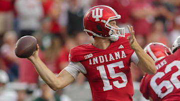 Indiana QB Fernando Mendoza