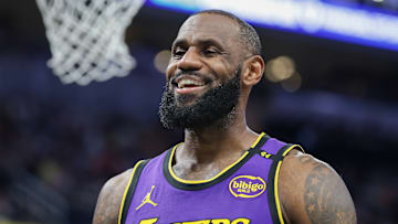 Los Angeles Lakers v Indiana Pacers