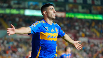 Necaxa v Tigres UANL - Torneo Clausura 2025 Liga MX