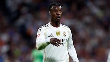 Le Real Madrid d'Eduardo Camavinga est leader de Liga.