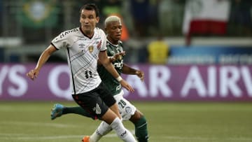 Palmeiras e Athletico-PR encerram o sábado (2) de Brasileirão