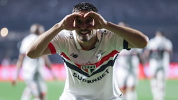 Calleri é xodó da torcida são-paulina