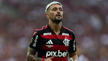 Arrascaeta desfalca o Flamengo no início do Brasileirão 2025