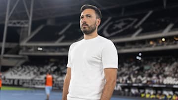 Davide Ancelotti não é mais treinador do Botafogo Davide Ancelotti não é mais treinador do Botafogo