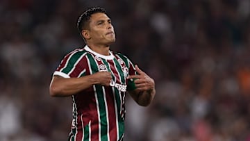 Thiago Silva pegou o elenco de surpresa ao anunciar a saída do Fluminense 